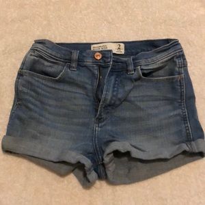 Abercrombie & Fitch high rise denim short